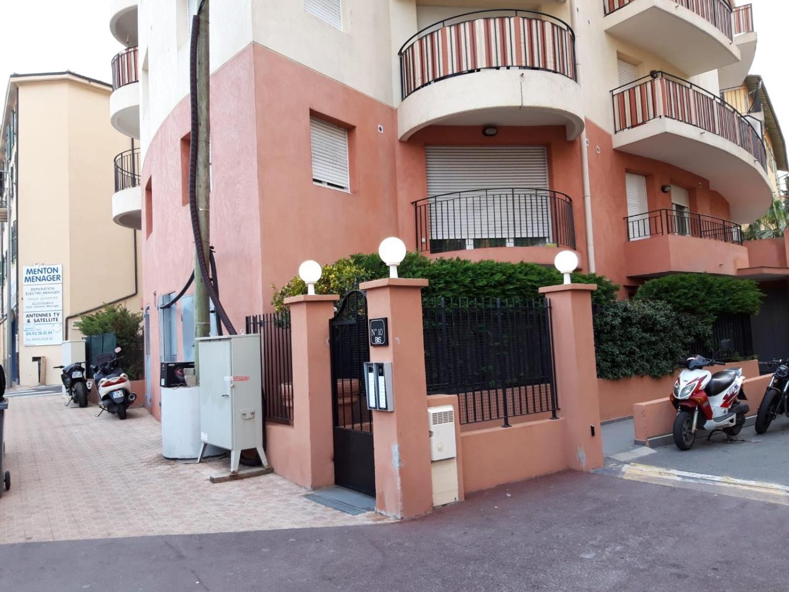 Monolocale Mentone Costa Azzurra Lejlighed Eksteriør billede